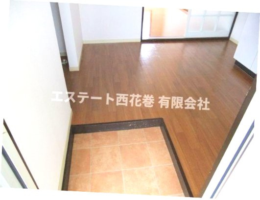 パークハイツはこざきⅠの玄関