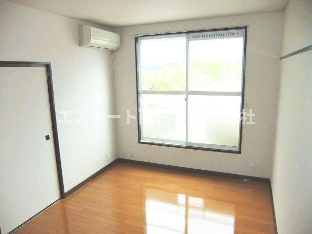 パークハイツはこざきⅠの居間・リビング