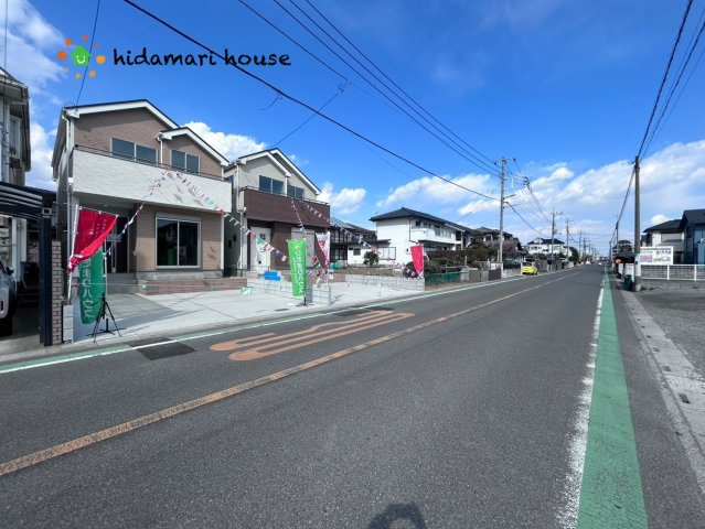 上尾市浅間台　第1　新築戸建　ハートフルタウン01の前面道路含む現地写真