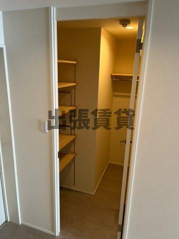 仲介手数料0！！コレクション名駅IIIの収納