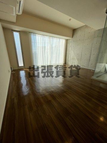 仲介手数料0！！コレクション名駅IIIの居間・リビング