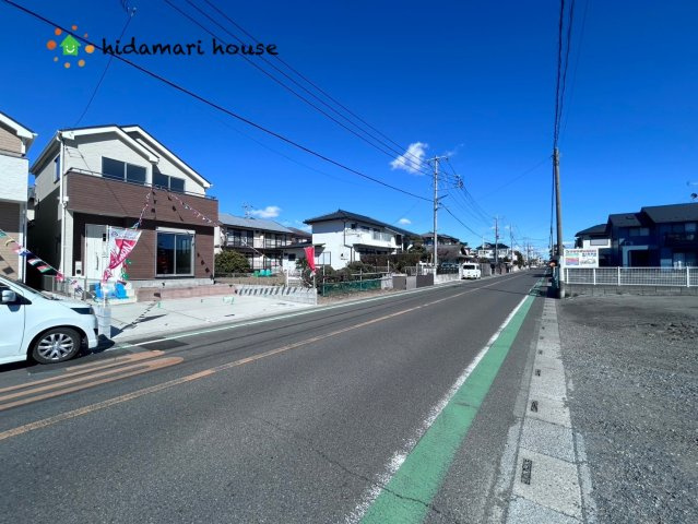 上尾市浅間台　第1　新築戸建　ハートフルタウン　02の前面道路含む現地写真