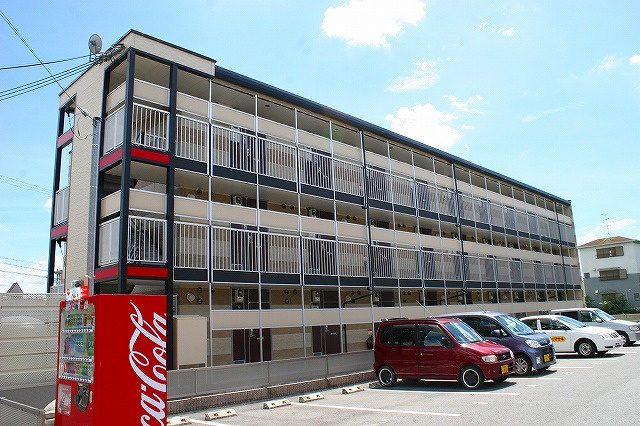 レオパレスＬａ　Ｖｉｓｔａの駐車場|駐車スペースもあります