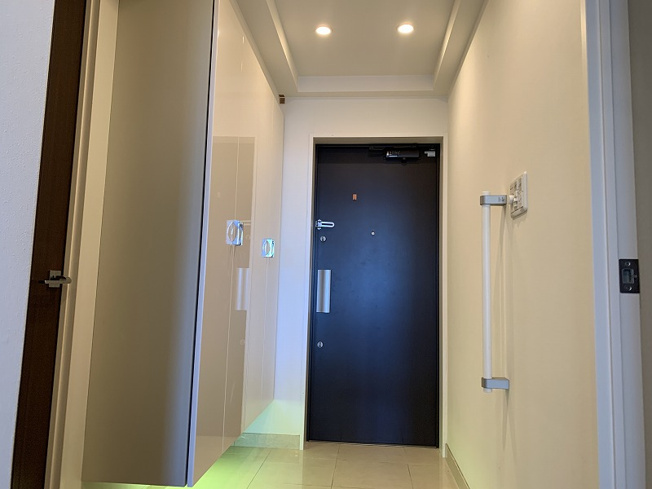 【玄関】 | テラスノバ新那加ツインイースト