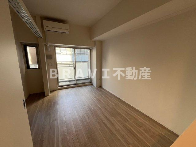 セレニテ本町リアン　BRAVI不動産の居間・リビング|【セレニテ本町リアン】ゆったりとした居間です