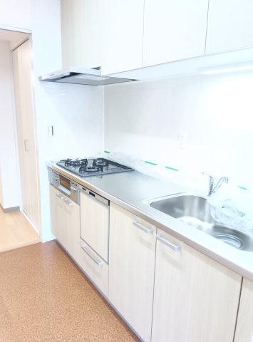 パーク・ハイム芦屋翠ヶ丘20番地B棟のキッチン|使いやすいキッチンです