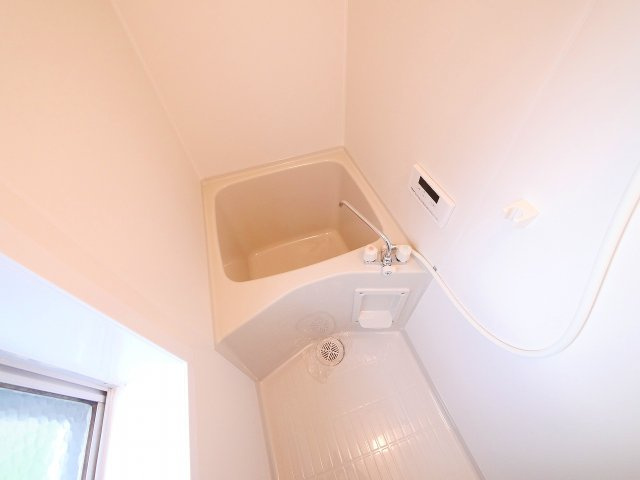 藤谷ハイツの浴室|お風呂で日々の疲れを落としましょう