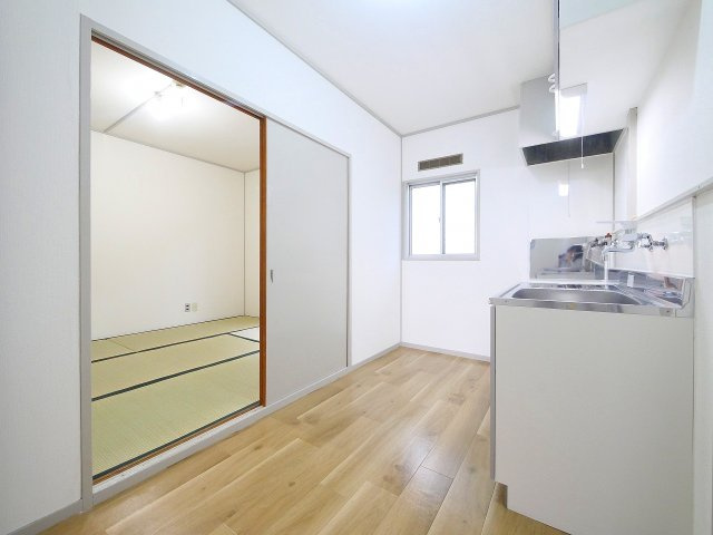 藤谷ハイツの居間・リビング