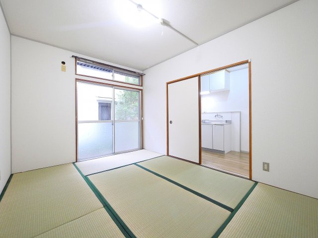 藤谷ハイツの寝室|使い勝手のいい寝室です