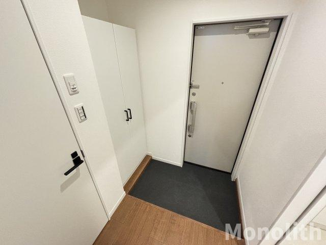 メゾンシュシュ大宮の玄関