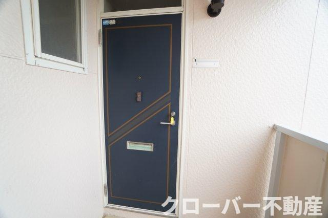サンハイツ宮川Aの玄関