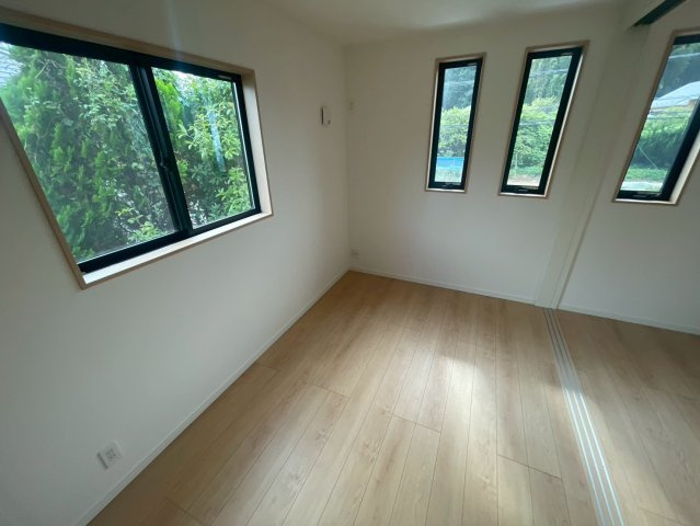 横浜市泉区岡津町 新築戸建て【仲介手数料無料】カースペース2台