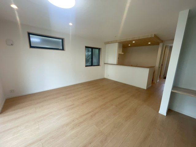 横浜市泉区岡津町 新築戸建て【仲介手数料無料】カースペース2台