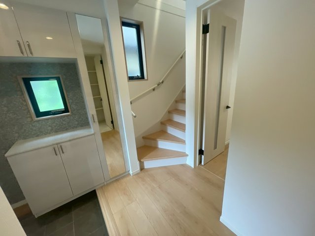 横浜市泉区岡津町 新築戸建て【仲介手数料無料】カースペース2台