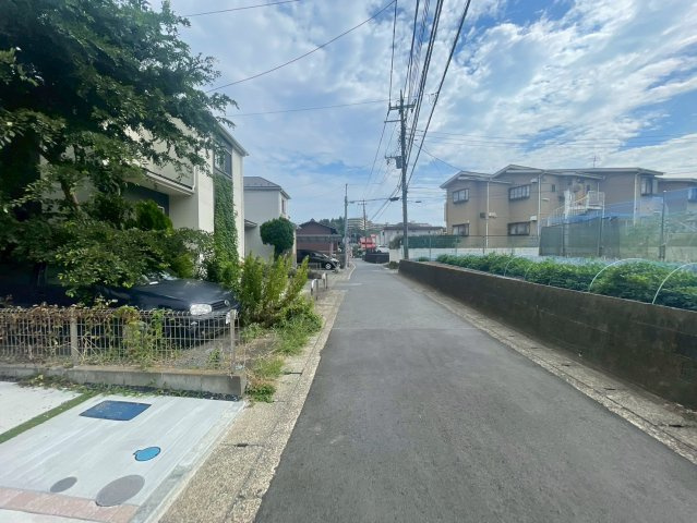 横浜市泉区岡津町 新築戸建て【仲介手数料無料】カースペース2台