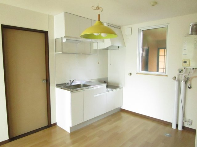 【キッチン】 | ホリデーインミサワ | キッチンです