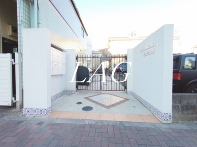 【エントランス】 | ソルナクレイシア吉祥寺  | エントランスです。