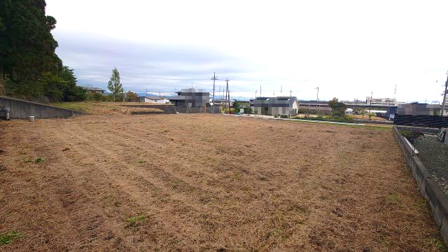 高島市城山台2丁目102坪土地の外観