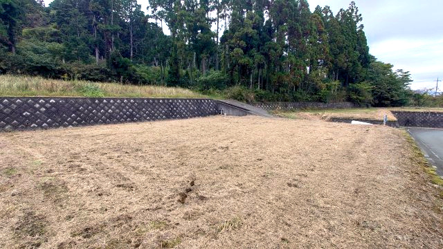 高島市城山台2丁目102坪土地の外観