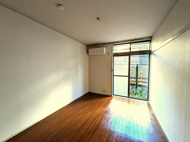 コーポ白樺の洋室