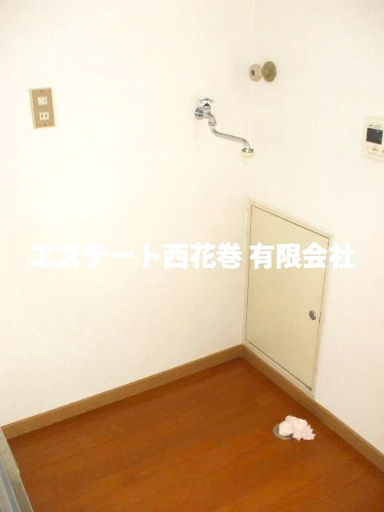 ハルヤマハイツのその他|洗濯機置き場