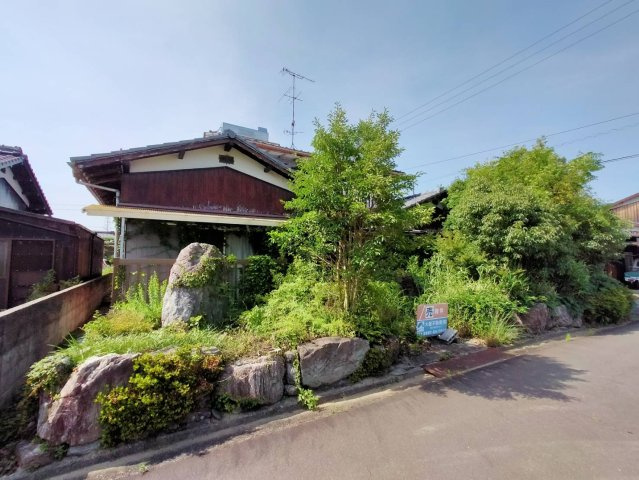 西条市丹原町池田の外観