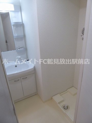 大阪市東成区深江北２丁目の賃貸マンションの洗面所
