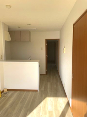 【居間・リビング】 | アグライアマンション