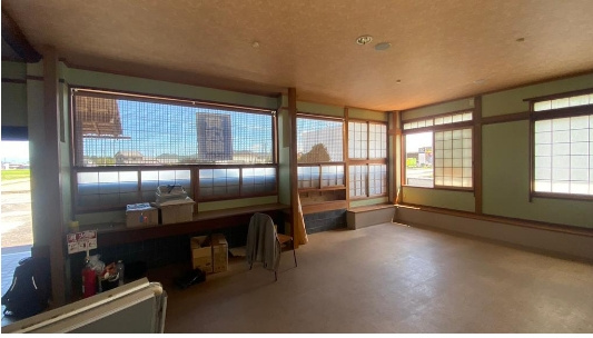 野洲市小南　店舗事務所の内装