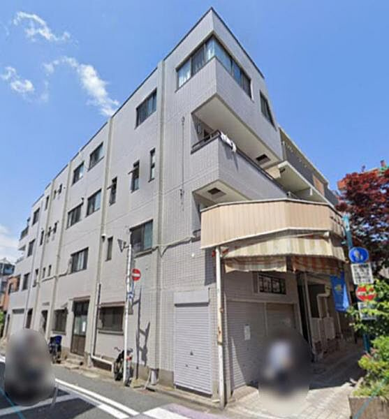 横浜市西区藤棚町１丁目の一棟マンションの外観