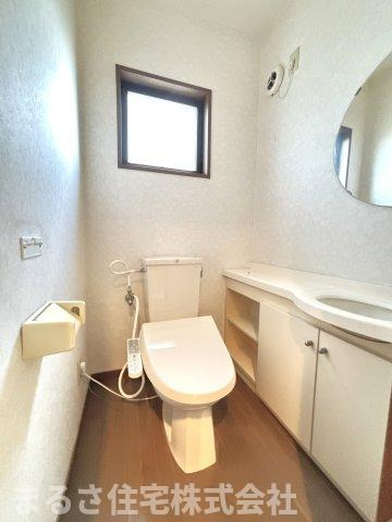 生目台西4丁目　中古戸建のトイレ