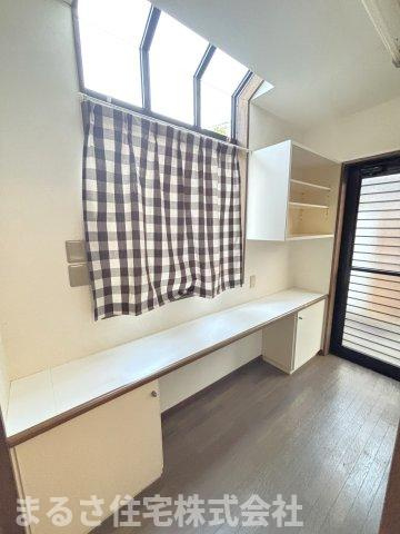 生目台西4丁目　中古戸建の内装