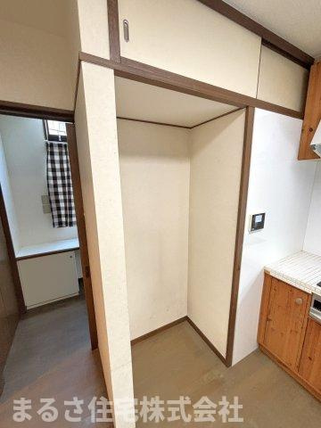 生目台西4丁目　中古戸建の居間・リビング