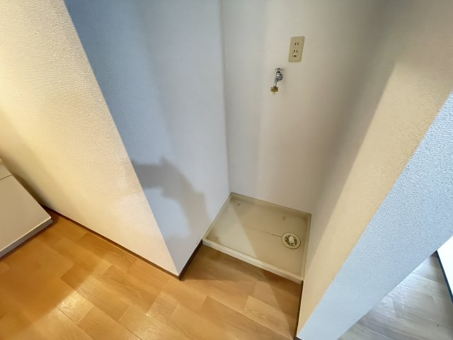ニッセキアパートメントⅤのその他共用部分|室内洗濯機置き場です♪