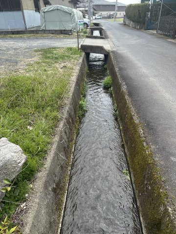 津山市上河原　売土地　88坪の周辺|用水路あり