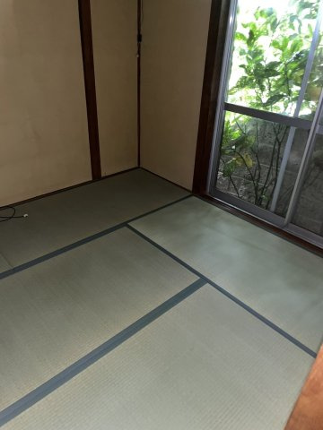 柏原市太平寺１丁目の一戸建ての和室