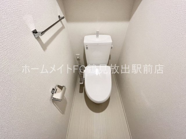 大阪市鶴見区今津南４丁目のハイツのトイレ