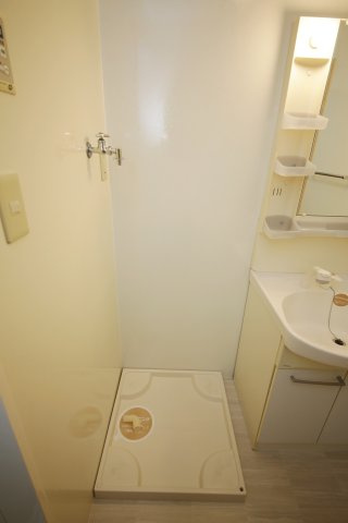 リビングタウンかじま台　Cの洗面所