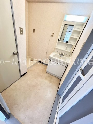 東大阪市川俣３丁目の賃貸マンションの洗面所