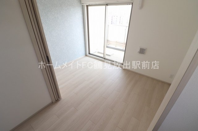 大阪市鶴見区茨田大宮４丁目の賃貸マンションの洋室