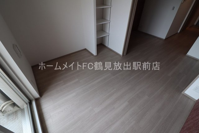 大阪市鶴見区茨田大宮４丁目の賃貸マンションの洋室