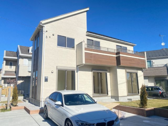 祝：成約済み　八王子市　泉町　新築戸建て　の外観|南西角地に陽当たり良好な５LDKの新築戸建てです。～仲介手数料無料☆八王子ひなた不動産～八王子市泉町　新築戸建て