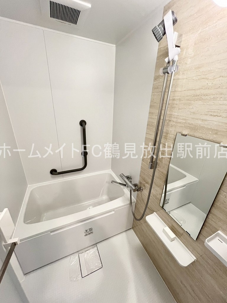 東大阪市稲田新町１丁目の賃貸マンションの浴室