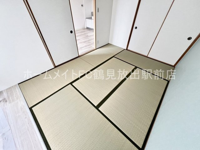 東大阪市稲田新町１丁目の賃貸マンションの和室