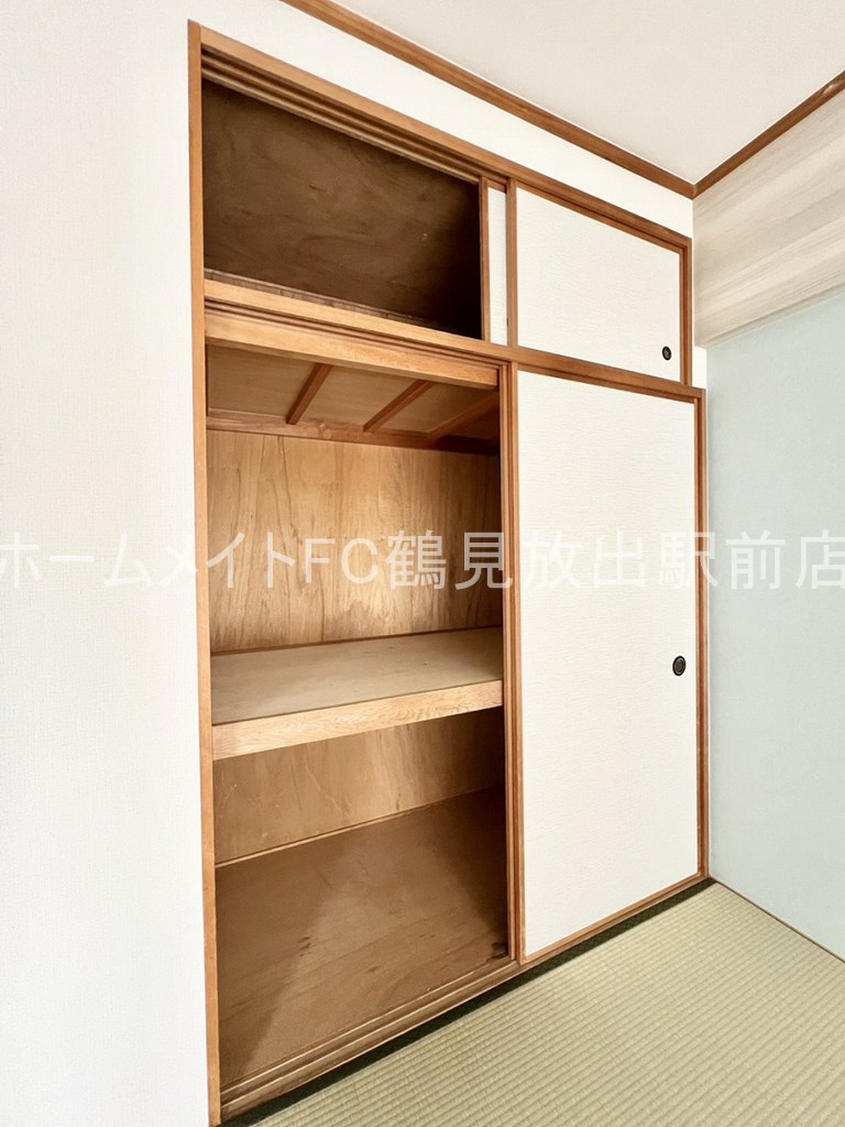 東大阪市稲田新町１丁目の賃貸マンションの収納