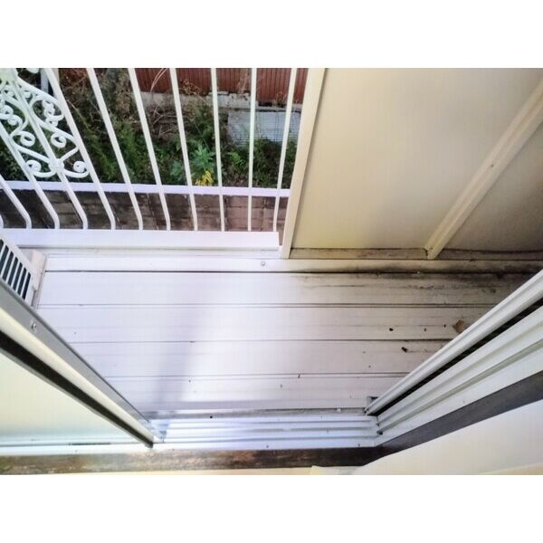 タウニーあけぼのBのバルコニー