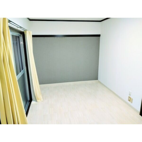 タウニーあけぼのBの居間・リビング