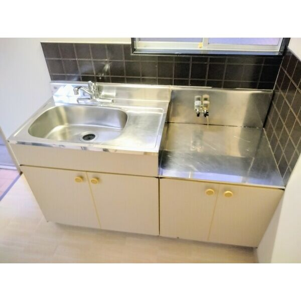 タウニーあけぼのBのキッチン