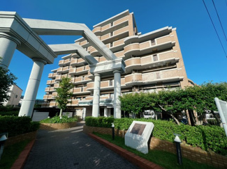 【外観】 | 敷地すべてに管理が行き届いていて、安心できます。まず、清潔です。