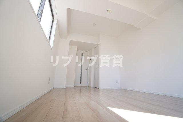 PARK MINATO本千葉の居間・リビング